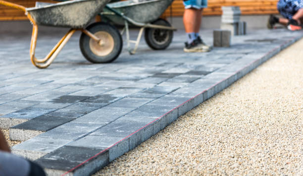 Best Concrete Sidewalk Installation in Freeport, TX